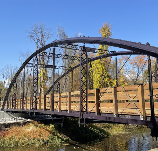 Puente de armadura de acero