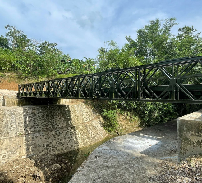 Bailey K&ouml;pr&uuml;s&uuml;