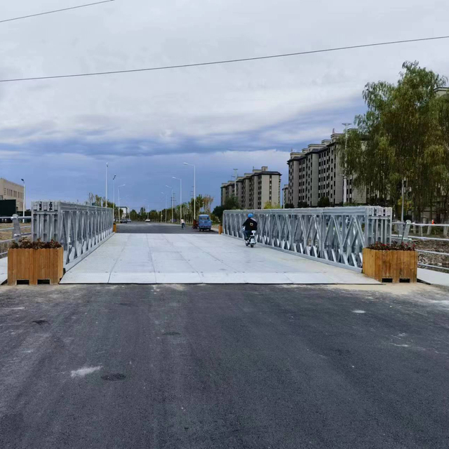 Hd200-Type na Bailey Bridge