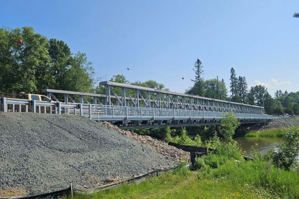 puente de acero prefabricado